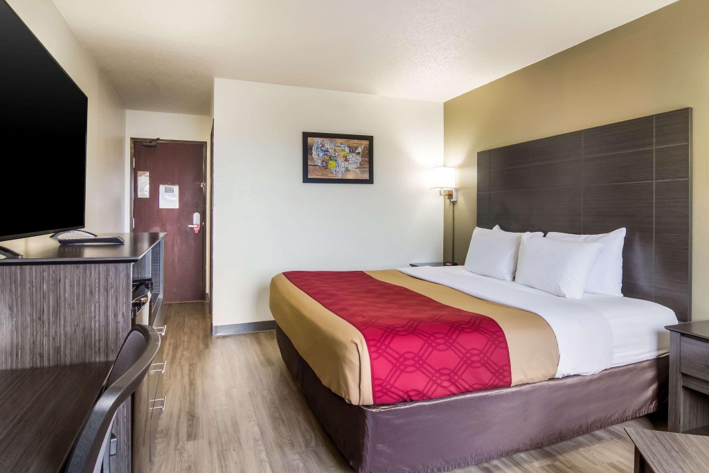 photo 1 of Super 8 Motel Somerset