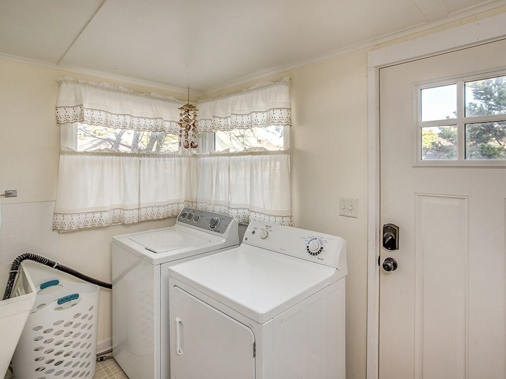 photo 1 of Surfers Paradise 4 Bedroom Home