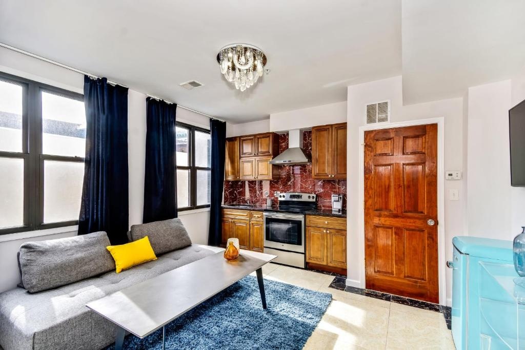 photo 1 of The Better Stay 1BD Apartment in the Heart of the City