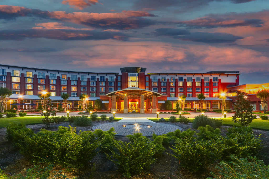 photo 1 of The Chattanoogan Hotel, Curio Collection by Hilton