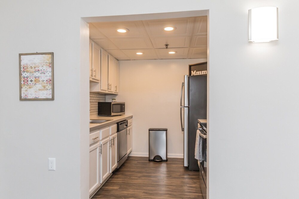 photo 1 of The Luxe Suites of Alexandria