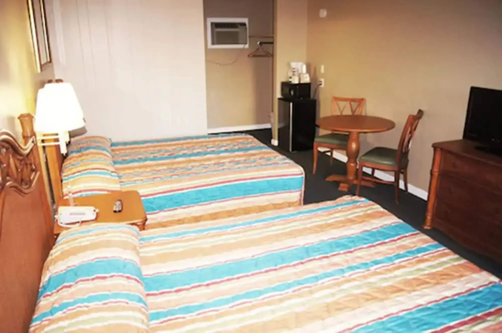 photo 1 of The Oceanfront Viking Motel