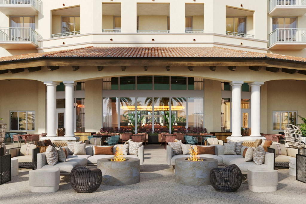 photo 1 of The Ritz-Carlton Naples, Tiburón
