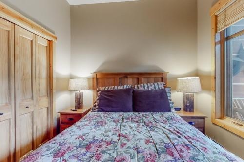 photo 1 of Tm325 Tucker Mountain Condo