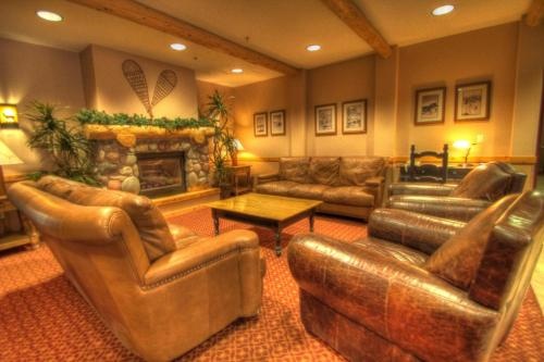 photo 1 of TM407H Tucker Mtn Lodge 1Br 1Ba Hotel Room