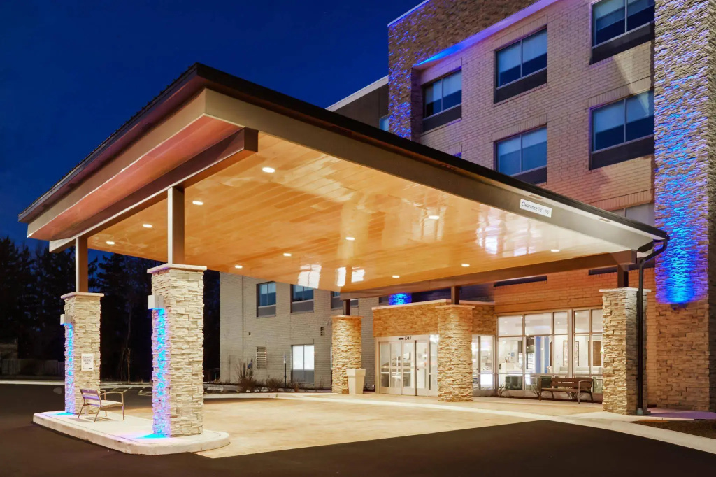 photo 1 of Holiday Inn Express & Suites Chicago North Shore - Niles by IHG