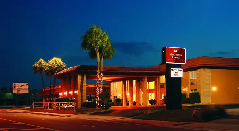 photo 1 of TRAVELODGE CENTRAL Clearwater, FL