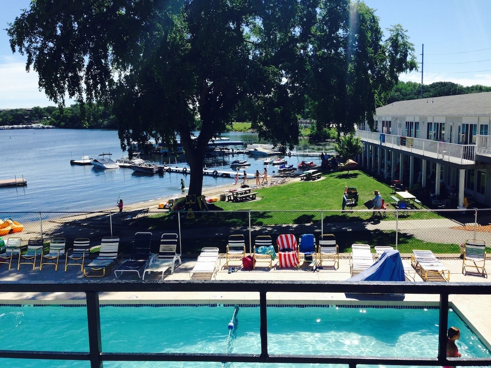 photo 1 of Triggs Bay Resort