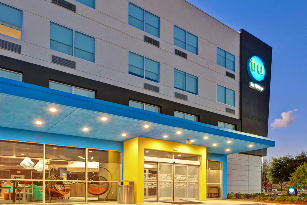 photo 1 of Tru by Hilton Baton Rouge Citiplace, LA