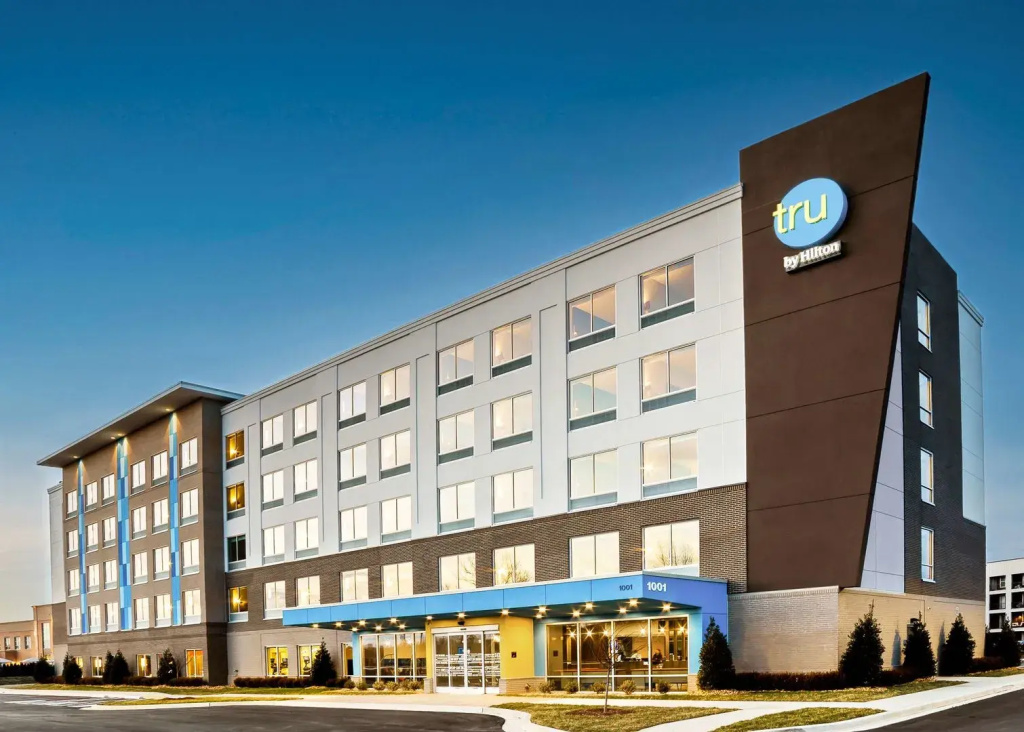 photo 1 of Tru by Hilton Franklin Cool Springs Nashville