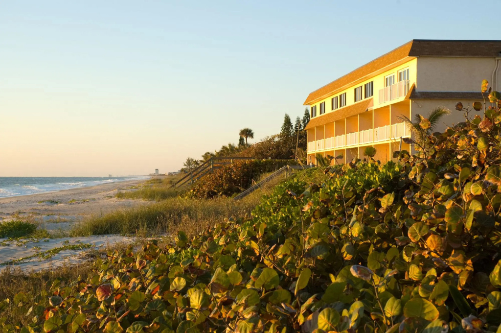 photo 1 of Tuckaway Shores Resort