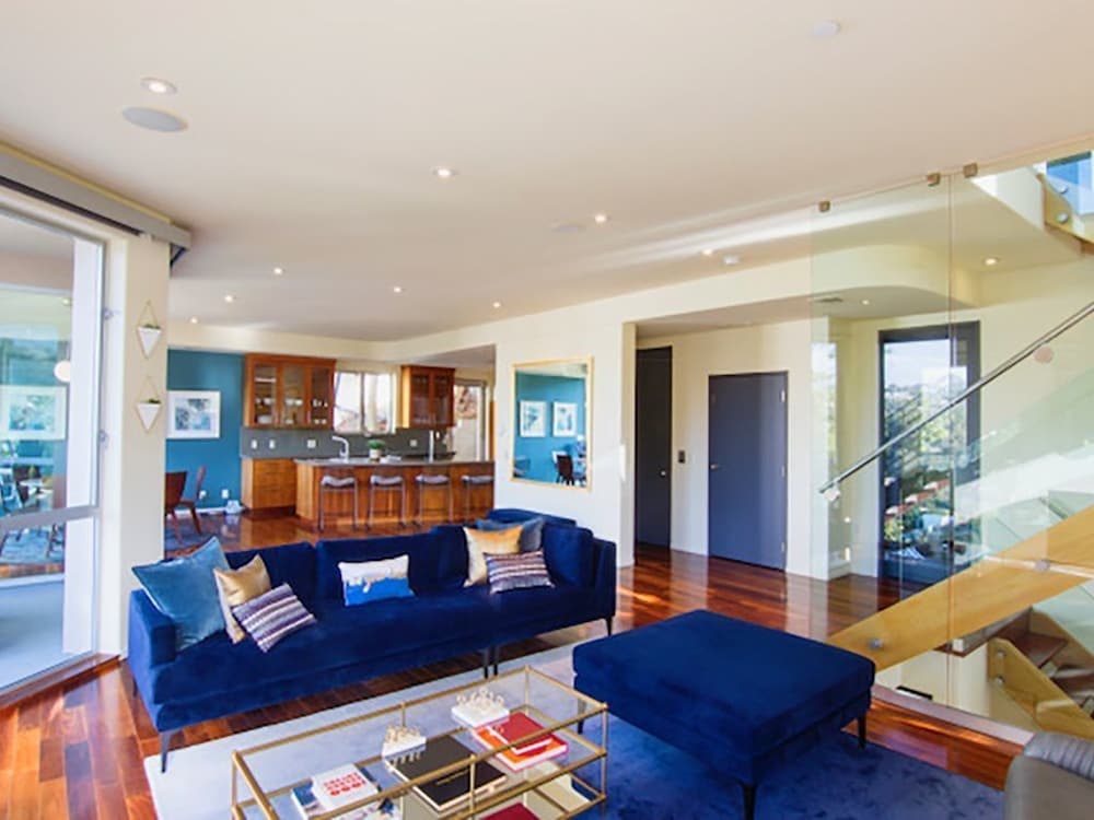 photo 1 of Twinkle House