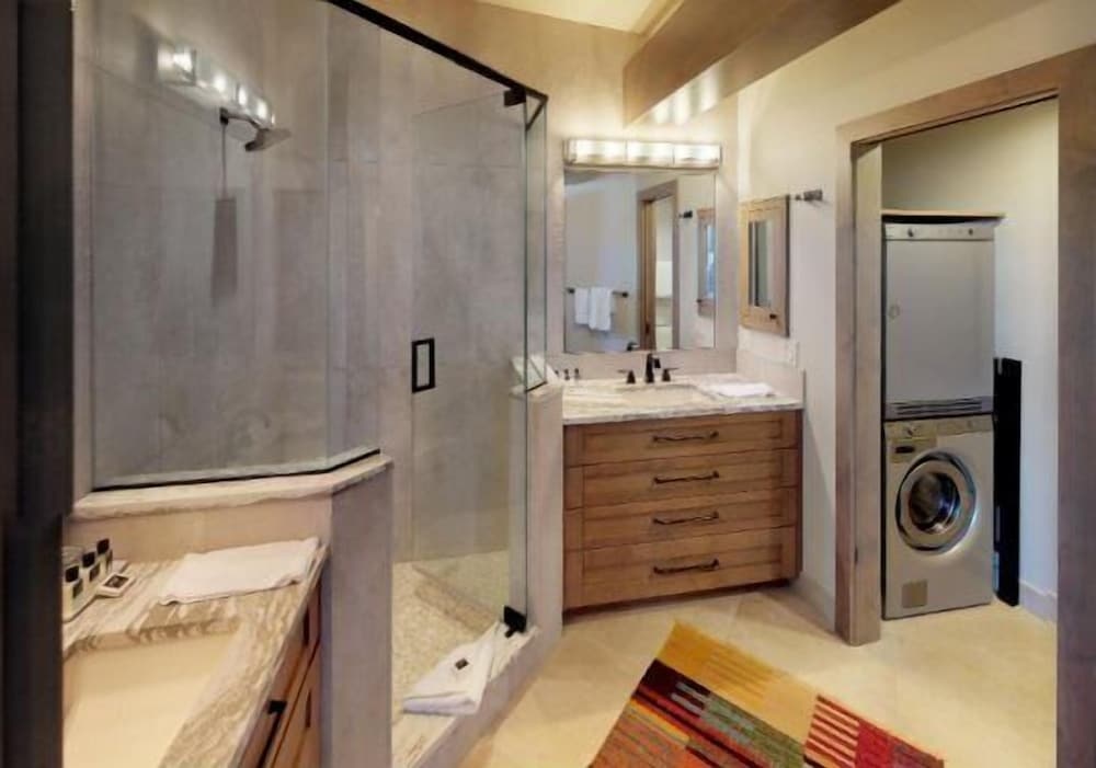 photo 1 of Vail Village Golden Peak Studio Condo