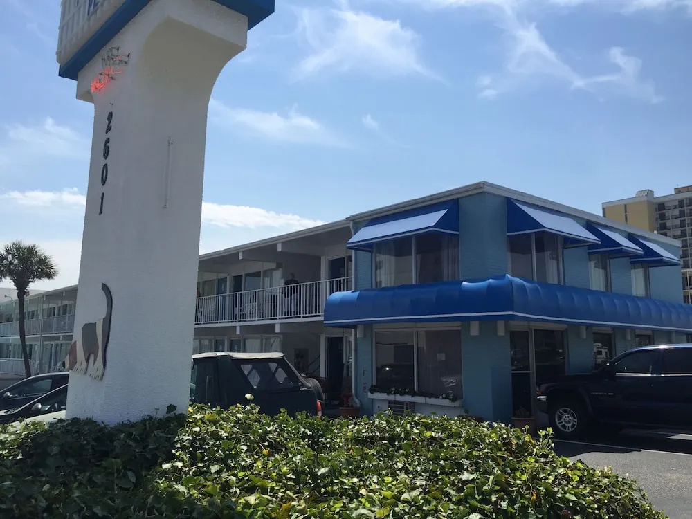 photo 1 of Vancouver Motel