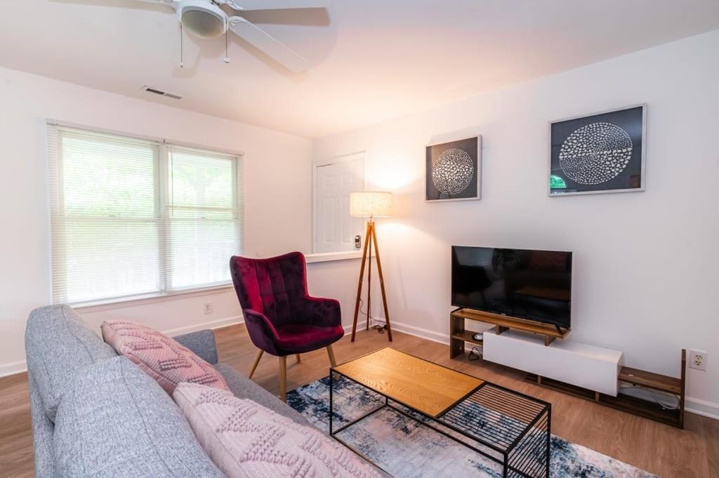 photo 1 of Viagem Bright and Green 1BR with Parking