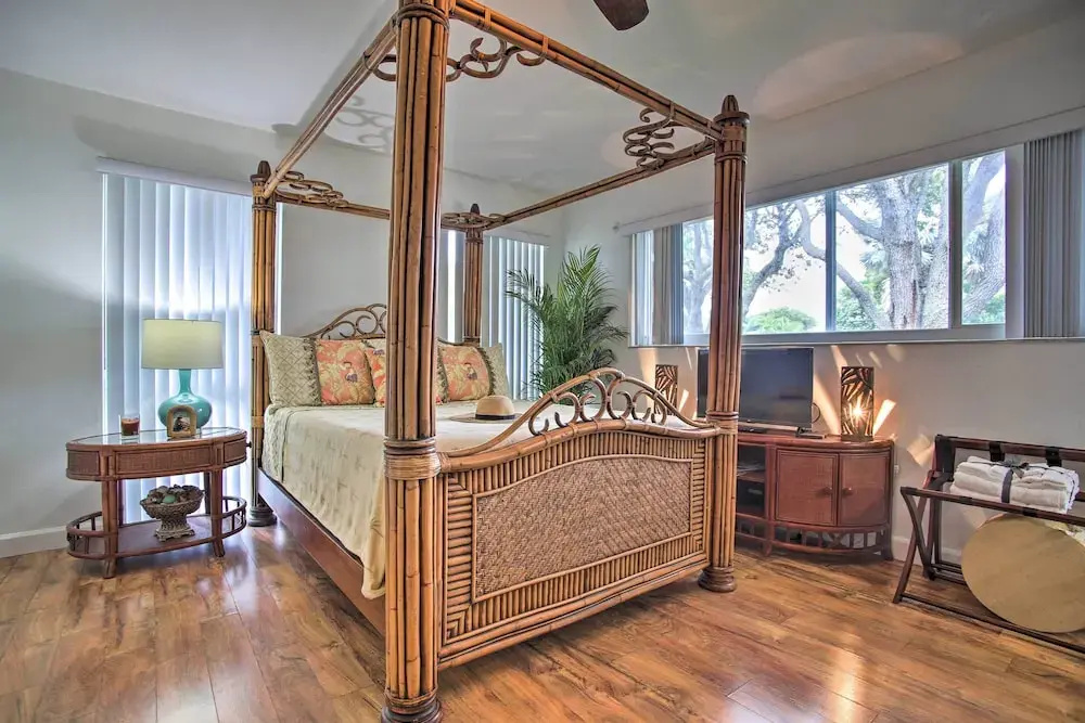 photo 1 of 1 Mi to Deerfield Beach: Home w/ Outdoor Oasis!