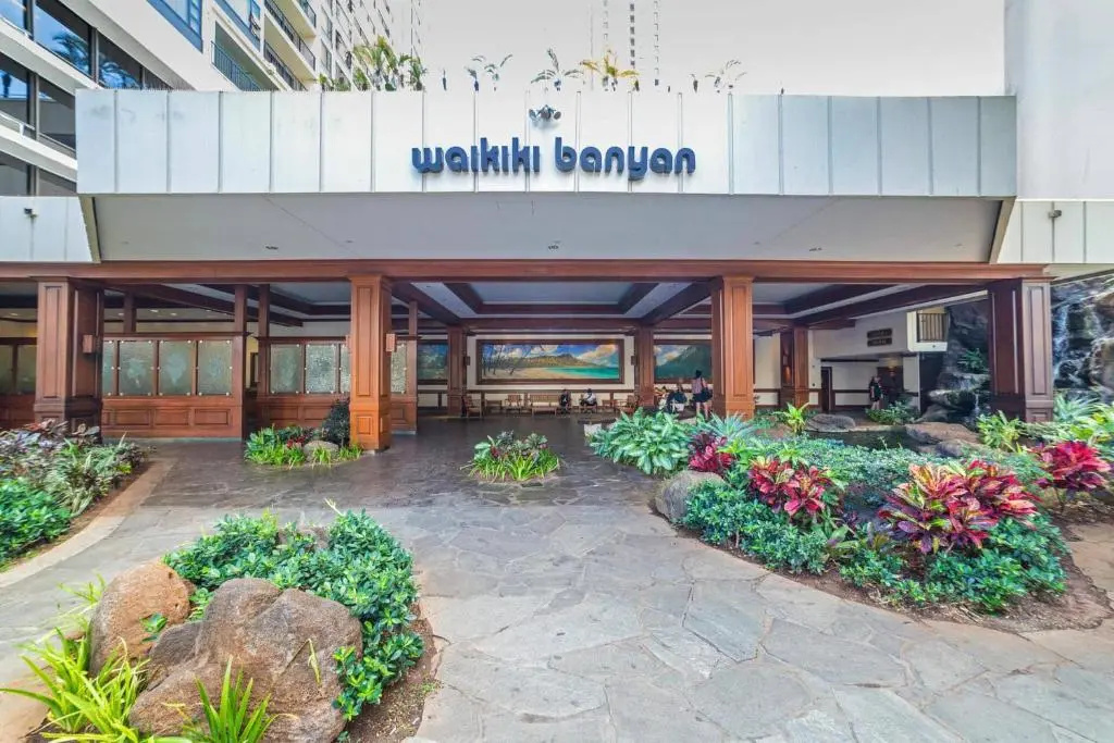 photo 1 of Waikiki Banyan #3810-T2