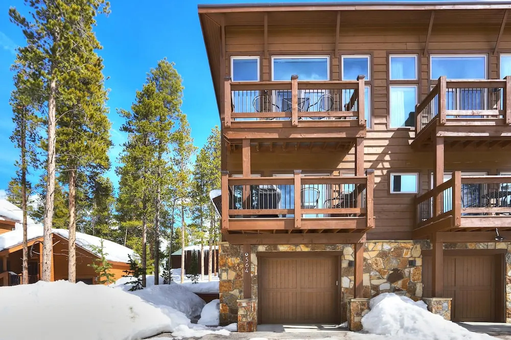 photo 1 of White Cap Lodge 4 Bedrooms 3 Bathrooms Townhouse