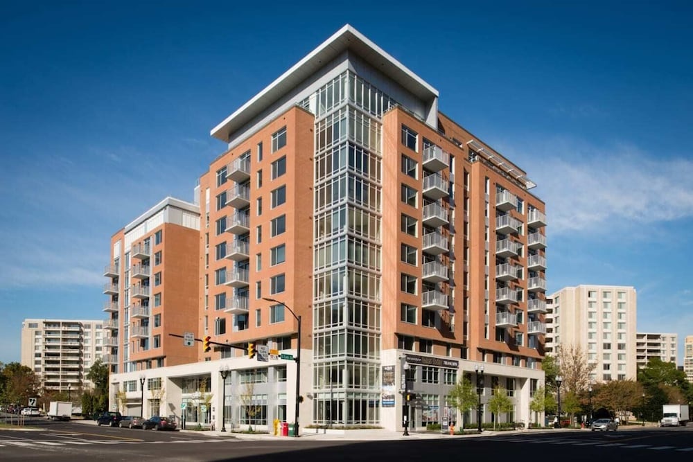 photo 1 of Wonderful 2BR Condo at Crystal City