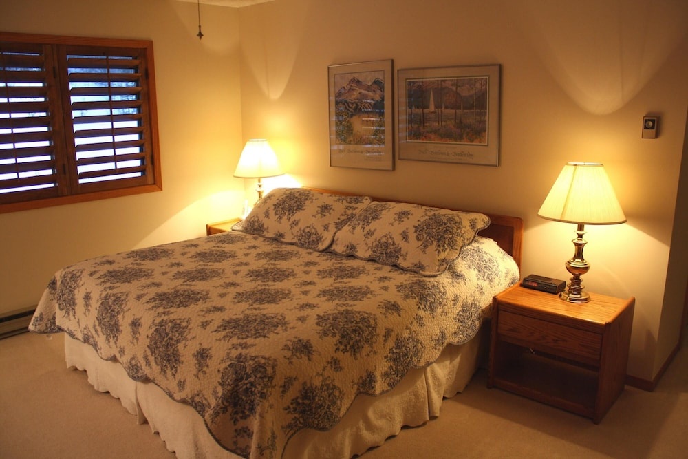 photo 1 of Woods Manor 302A - 2BR Condo