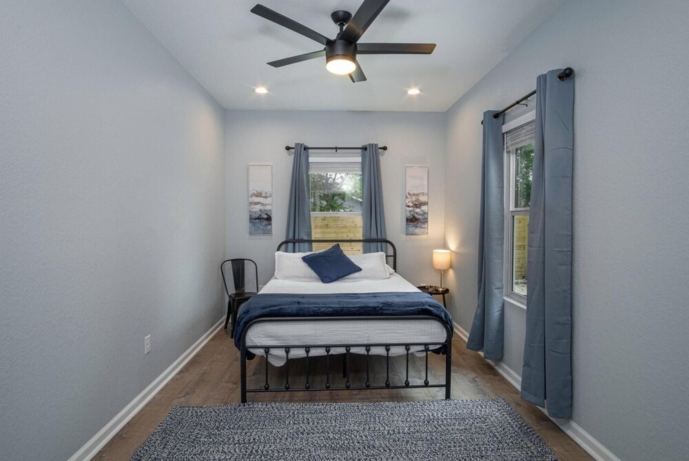 photo 1 of Your Dream Stay 4BR 2BA Near Downtown Riverwalk
