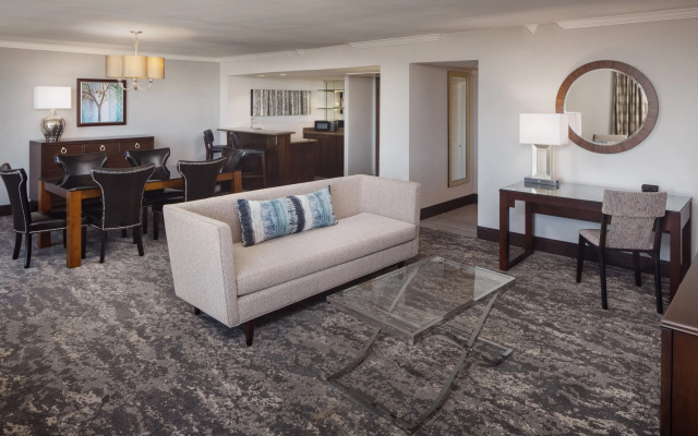Double Suite