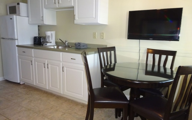 1 Bedroom Quadruple Suite