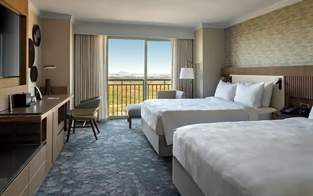 Guest Quadruple room with Lakefront View