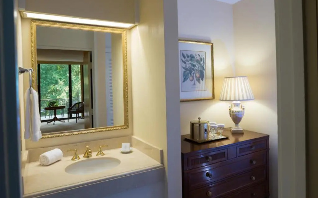 Standard room with garden view