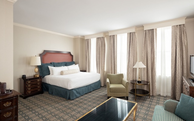 Standard Double room with city view