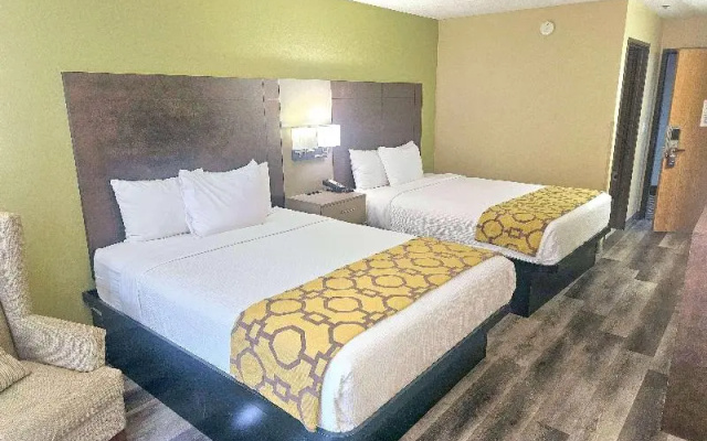 Quadruple Suite