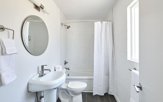 Comfort room