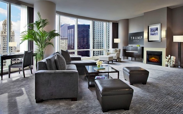 1 Bedroom Deluxe Double Suite with river view
