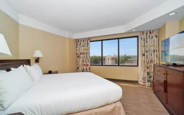 2 Bedrooms Suite