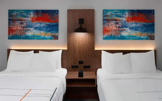 Deluxe Quadruple room