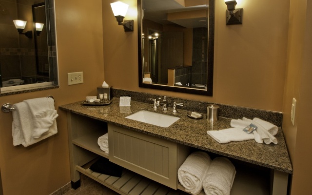 Suite with balcony
