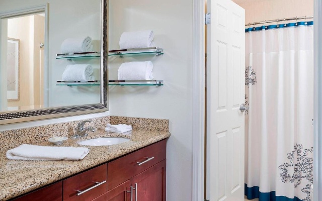 2 Bedrooms Suite