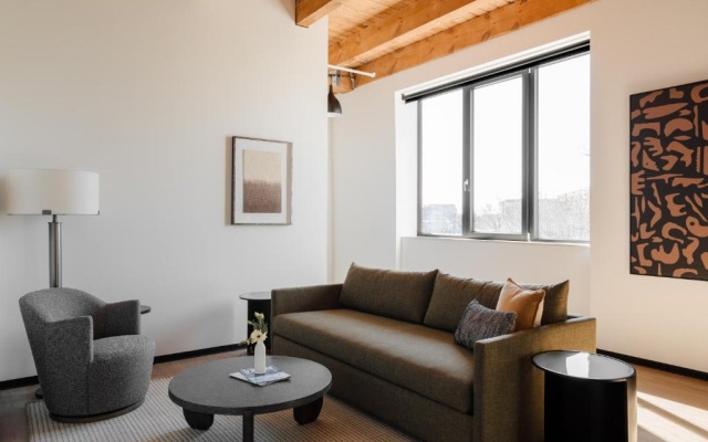 1 Bedroom Apartment
