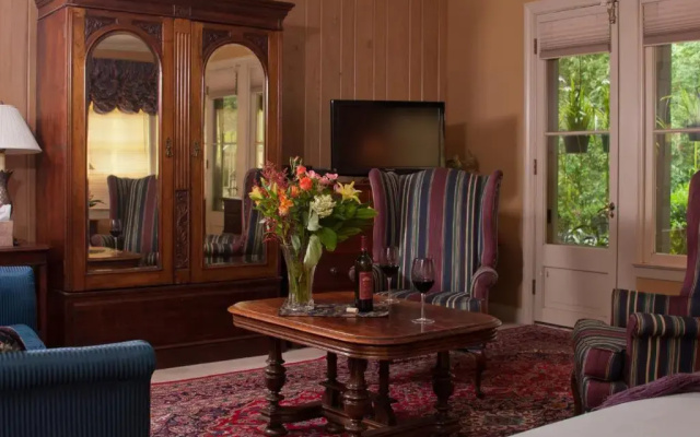 Deluxe Double Suite