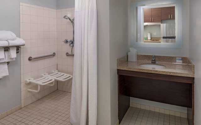 2 Bedrooms Suite