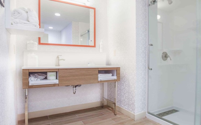 2 Bedrooms Suite