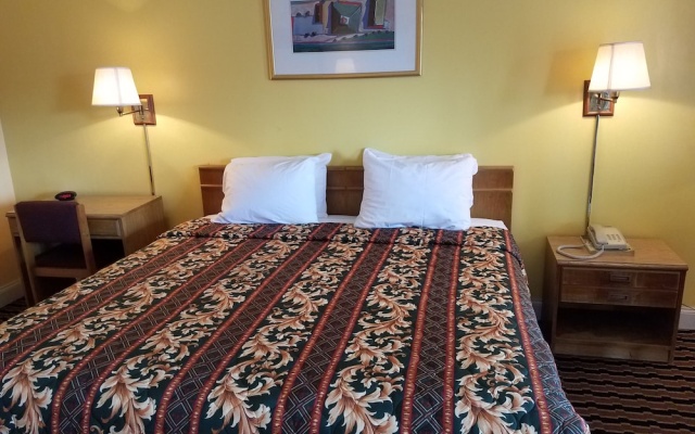 Economy room