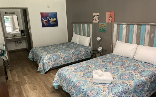 Standard Quadruple room