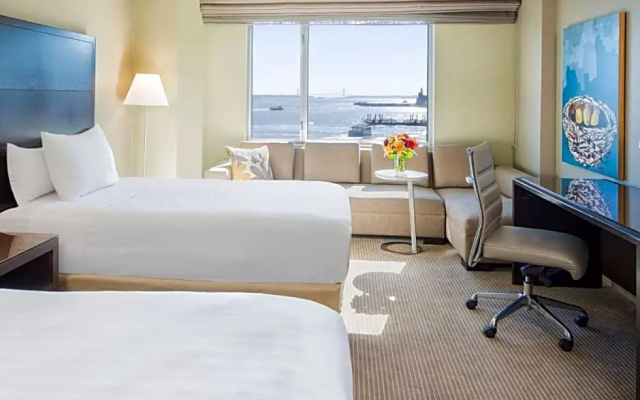 Twin room New York City View