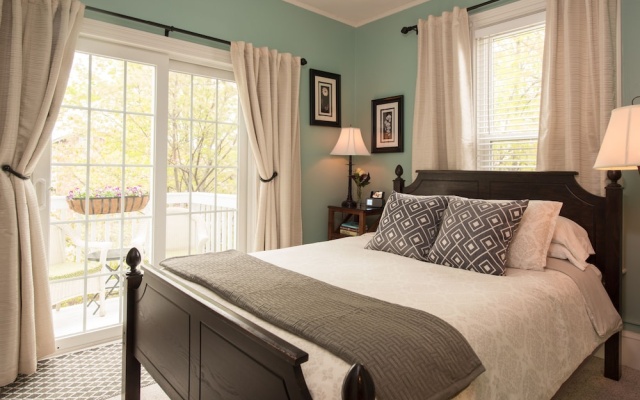 Standard room with balcony