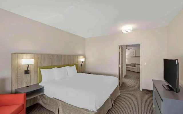Standard Suite