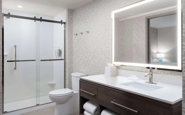 1 Bedroom Suite