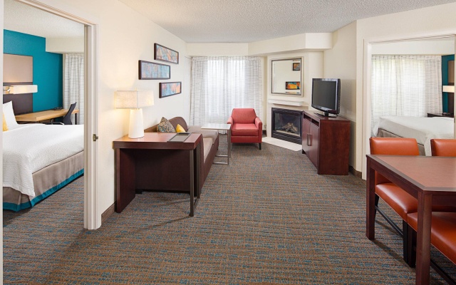 2 Bedrooms Suite