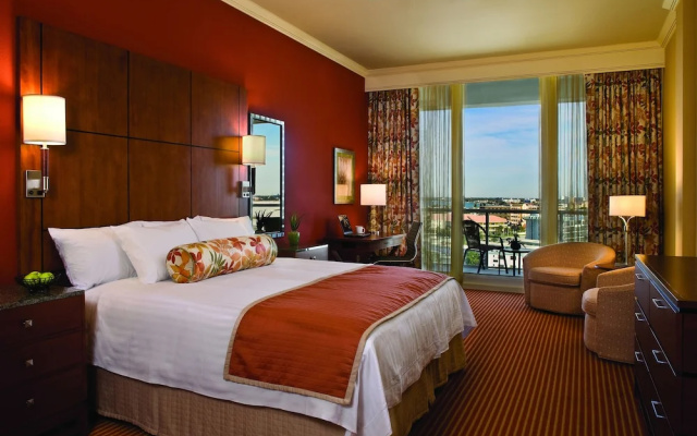 1 Bedroom Suite with balcony