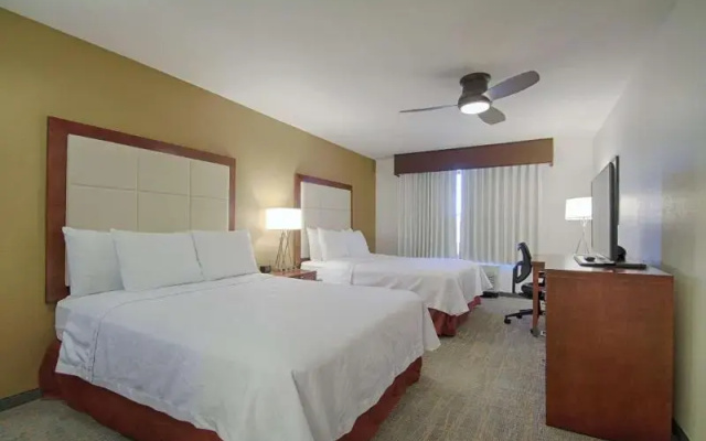 1 Bedroom Quadruple Suite Non-smoking